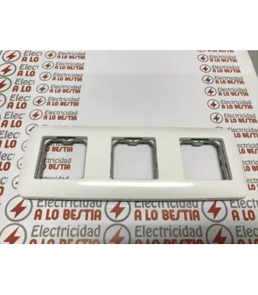 PLACA 3 ELEMENTO SIMON 27 27630-35 BLANCO NIEVE