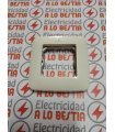 PLACA 1 ELEMENTO SIMON 27 27601-32 BLANCO MARFIL