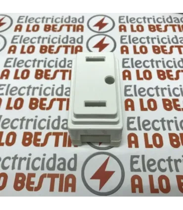 CASE ENCHUFE BIPOLAR 2 POLOS + TOMA DE TIERRA EUROPOLI 3013-B