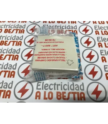 TECLA PULSADOR SIMBOLO CAMPANA SIMON 82 COLOR BLANCO MARFIL 82017-31
