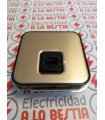 TOMA TELEFONO 4 CONTACTOS PARA RJ-11 SIMON  31 MARRON DECORADO 31480-36