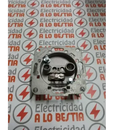 TOMA ANTENA TV INTERMEDIO NIESSEN SERIES LUJO 8152.2