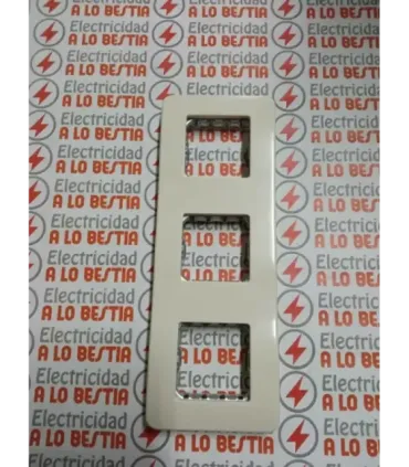 PLACA 3 COMBINACIONES VERTICAL NIESSEN STYLO BLANCO MARFIL 2273