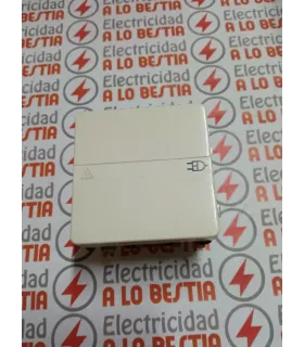BASE ENCHUFE BIPOLAR NORMAL CON T.T. LATERAL CON TAPA NIESSEN TRAZO BLANCO ALPINO 8088.1
