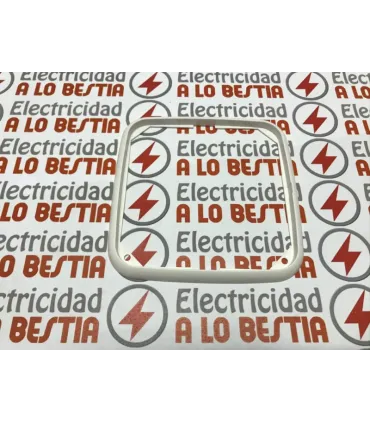 MARCO EMBELLECEDOR PLACAS 1/S 82X82 BLANCO NIEVE SIMON 27695-30